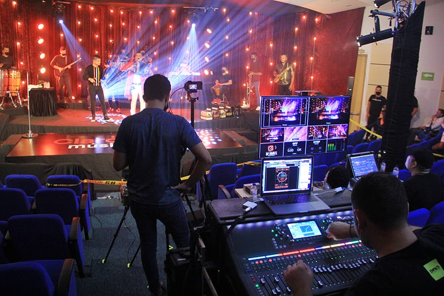 Una luz en el camino para eventos culturales